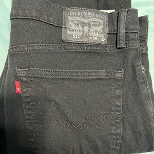 511 Black Levi’s 36 waist 32 length